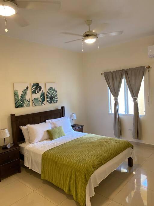 Lovely 2 Bedroom Apartment In Quiet Neighborhood! Philipsburg  Extérieur photo